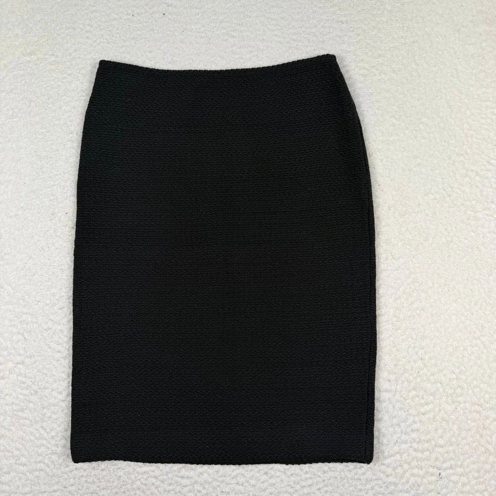 St.‎ John Pencil Skirt Women Petite Black Santana Knit Textured Professional